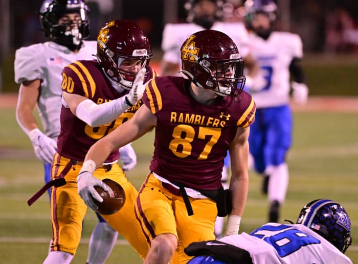 Loyola Academy Lincoln Way East Illinois 8A football November 25 2023 Tim Vizer 24643